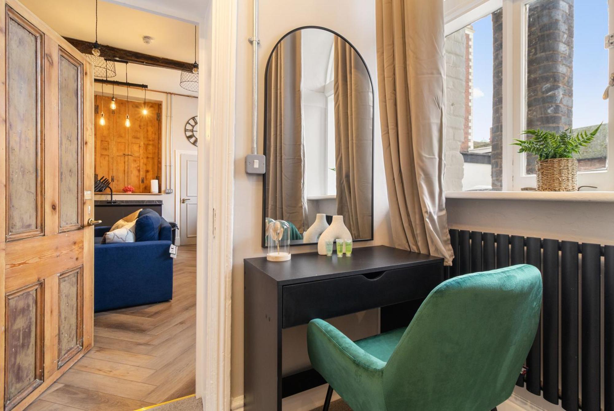Whiskawaystays - Shaw Mews - Apartment 3 Worcester Exteriör bild