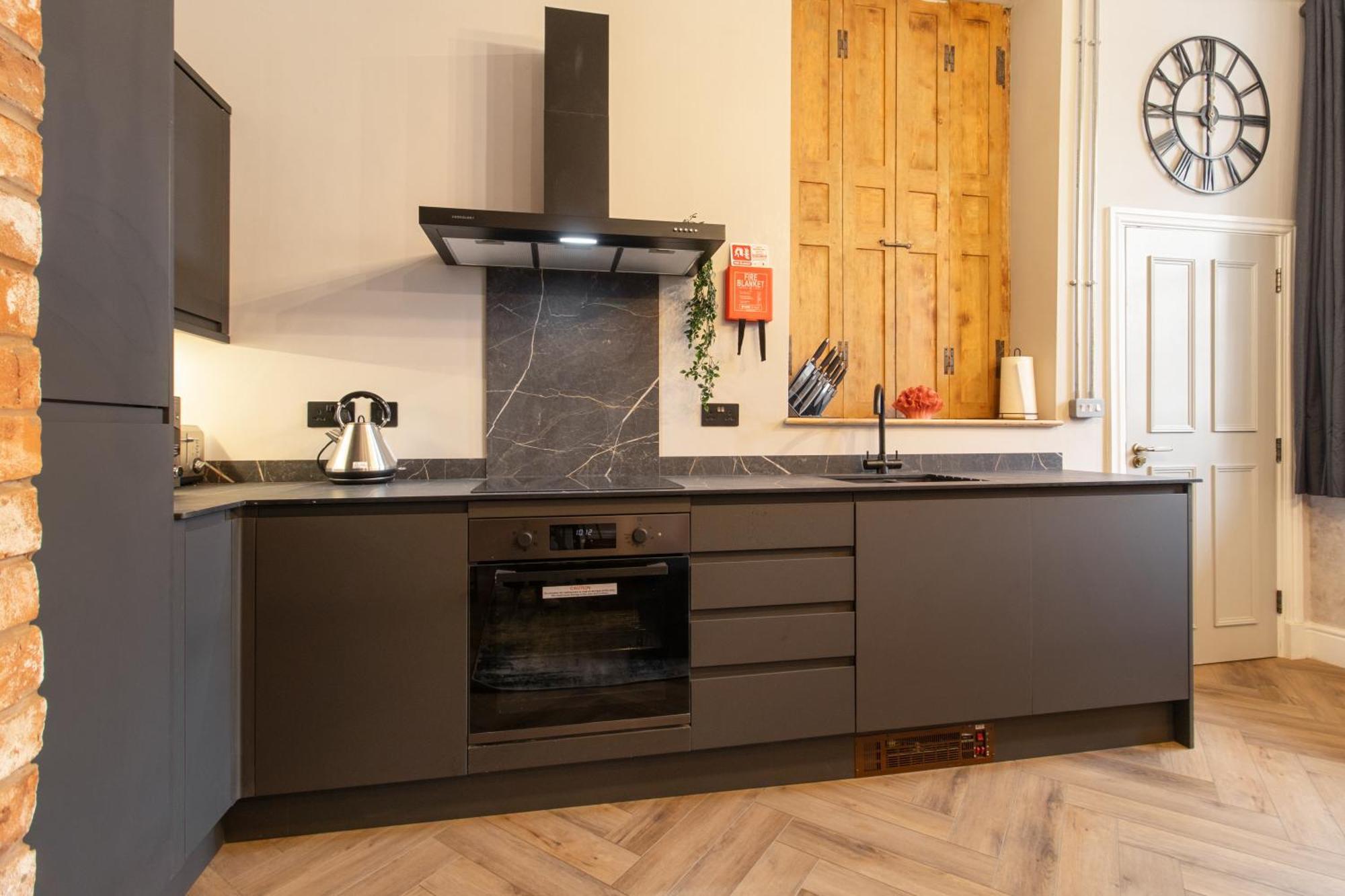 Whiskawaystays - Shaw Mews - Apartment 3 Worcester Exteriör bild